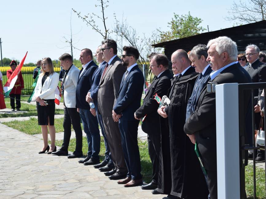 Megemlékeztek a majtényi síkon