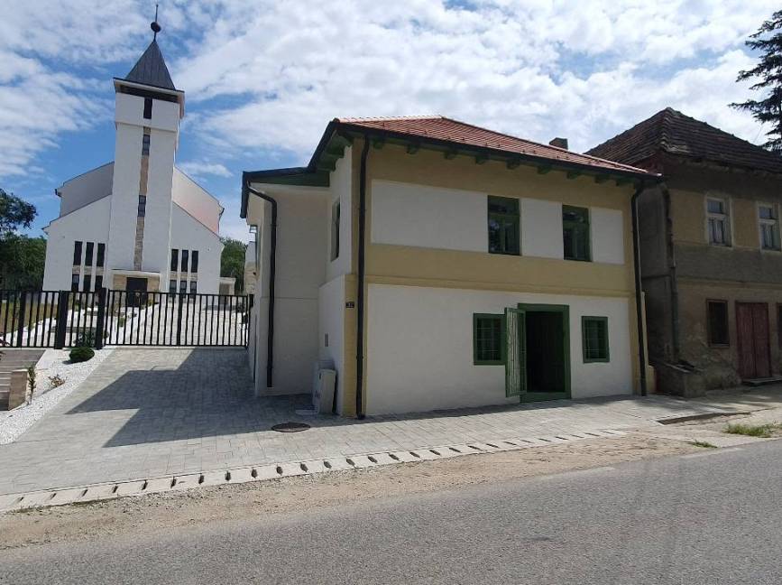 Szálláshellyel fogadják a Hadadra utazókat